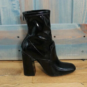 Sigerson Morrison Patent Leather Boots Size 7.5